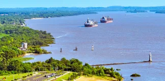 El puerto operó con tres buques en 15 días