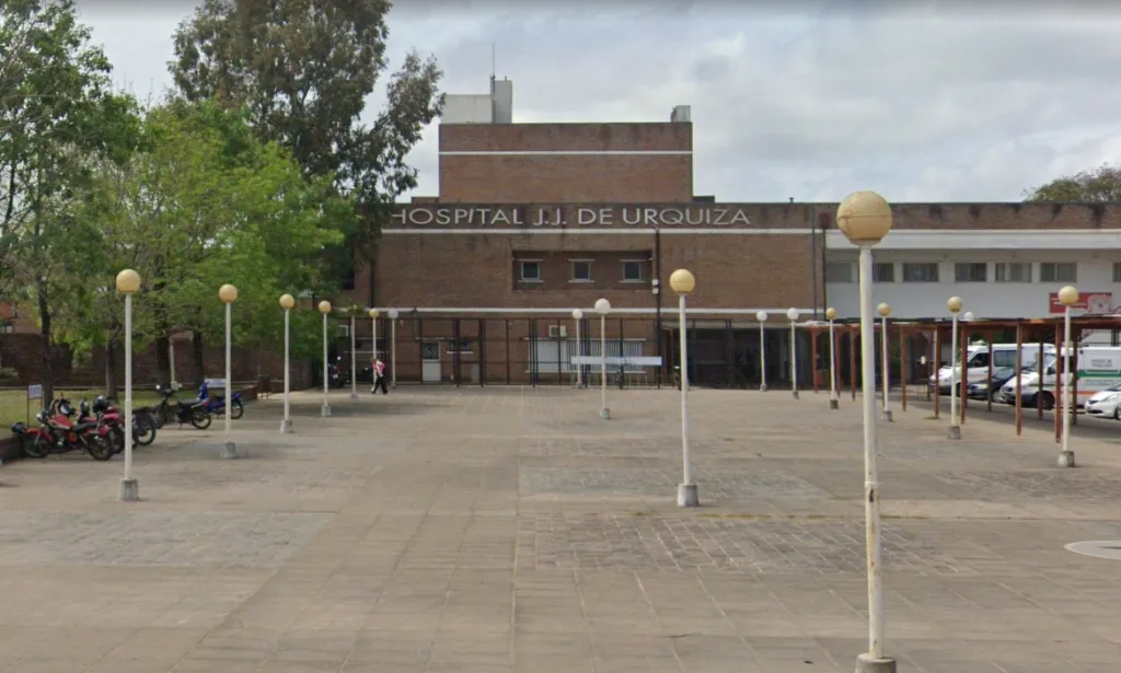 Vales dispuso medidas para mejorar el funcionamiento del hospital y garantizar los servicios