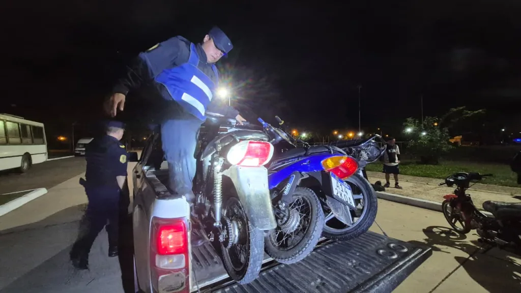 Fin de Semana: La policía secuestró alrededor de 20 motos en la Costanera de Concordia