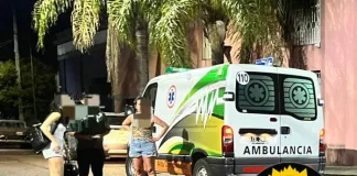 Choque entre dos motos en Carosini y Mitre