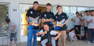 Alumnos de la Técnica (EET) Nº 3 de Concepción del Uruguay adaptaron una silla de ruedas a motorizada para el Instituto Igualar