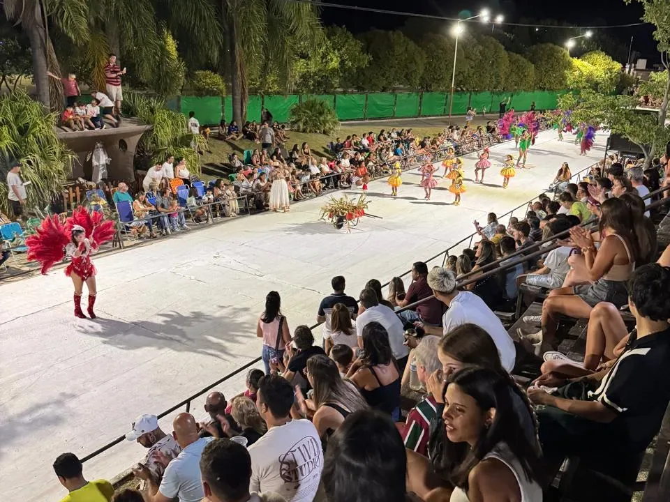 CARNAVAL CASEROS-2 NOCHE-MAYITA1