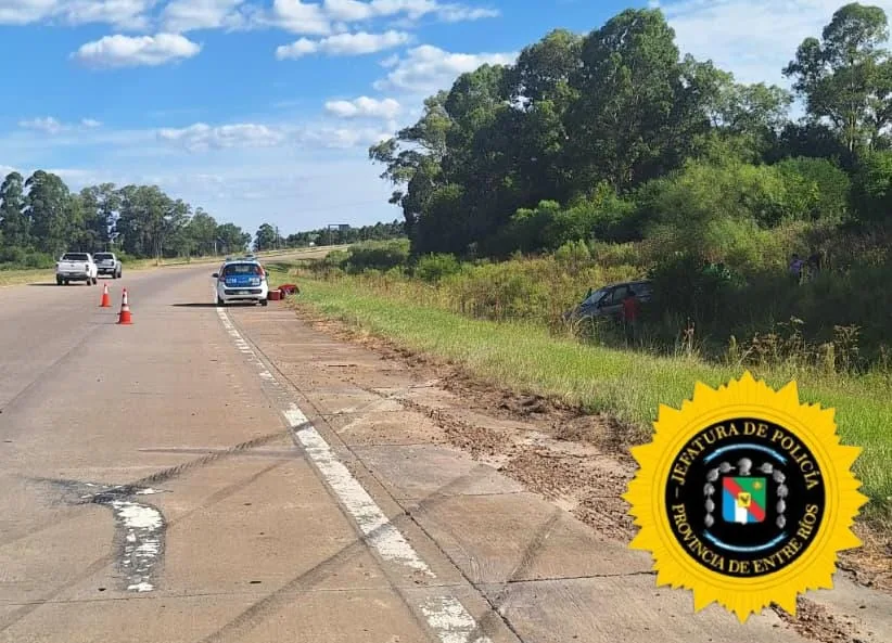 Despiste en la Autovía Gervasio Artigas dejó dos personas con lesiones leves