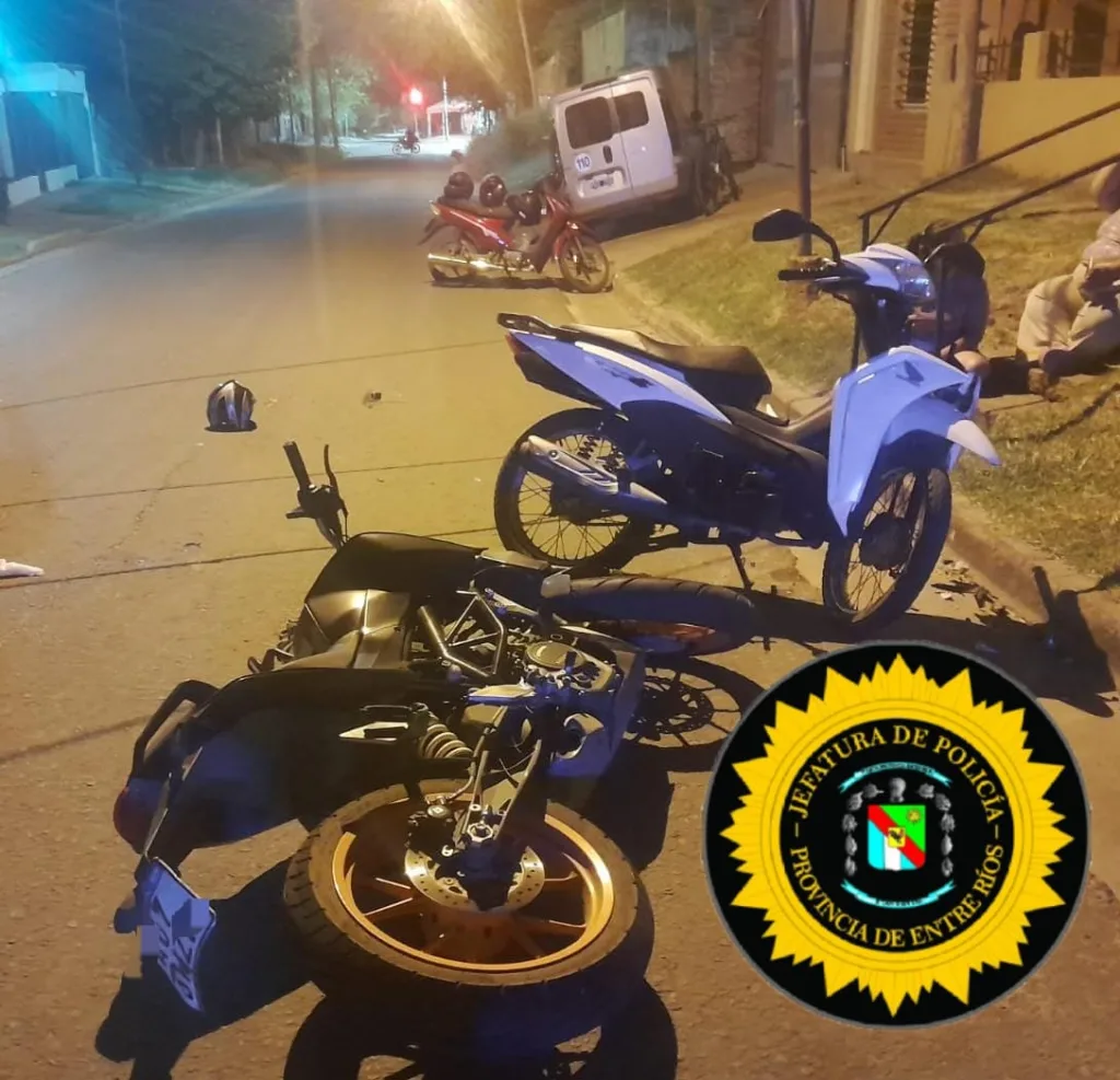 Violento choque entre motos dejó a un hombre de 61 años con lesiones graves