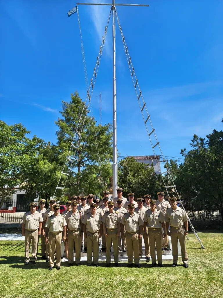 Prefectura Zona Bajo Uruguay realizó la ceremonia de ascenso del personal