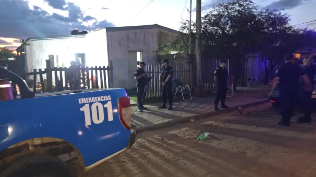 Allanamientos por picadas de motos: secuestran armas, drogas, vehículos y hay cuatro detenidos