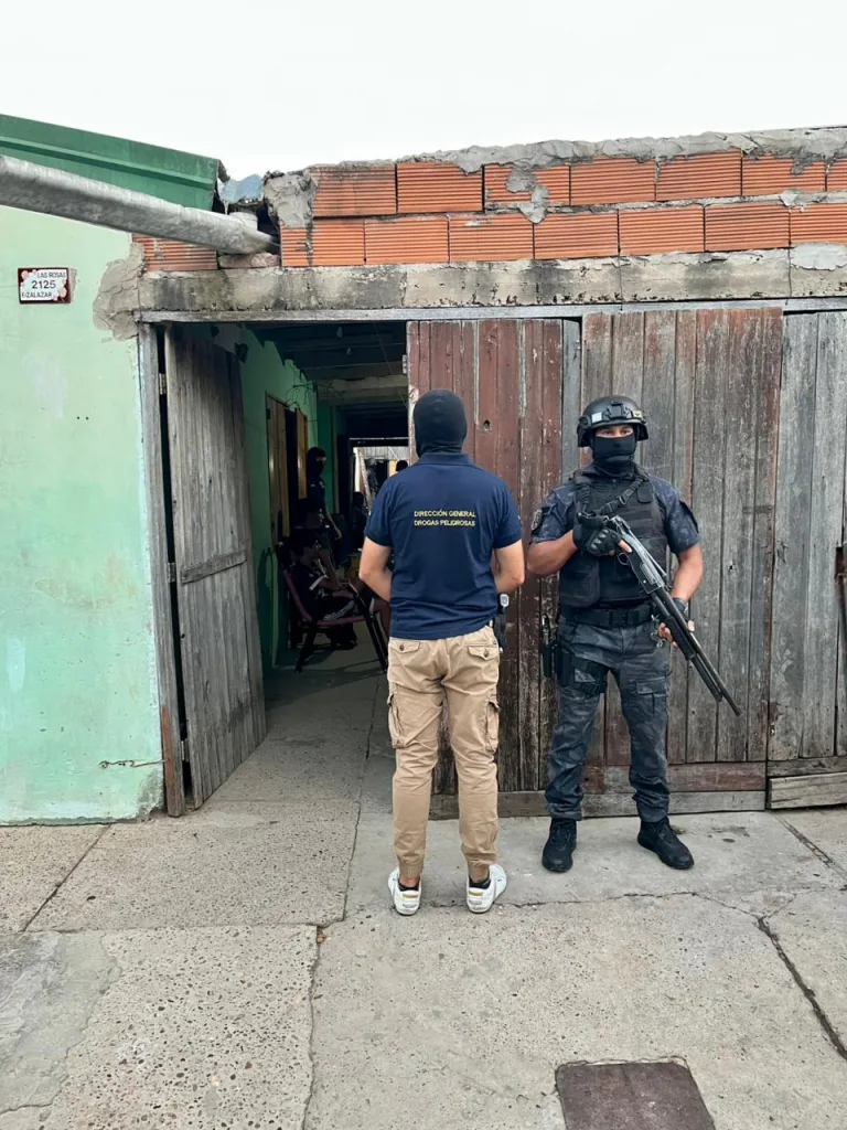 Detuvieron a un hombre por presunta venta de drogas tras un allanamiento en Federación