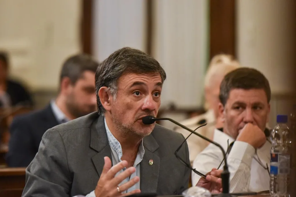 Oliva alertó por señales de estancamiento y pidió mayor presencia de la Provincia