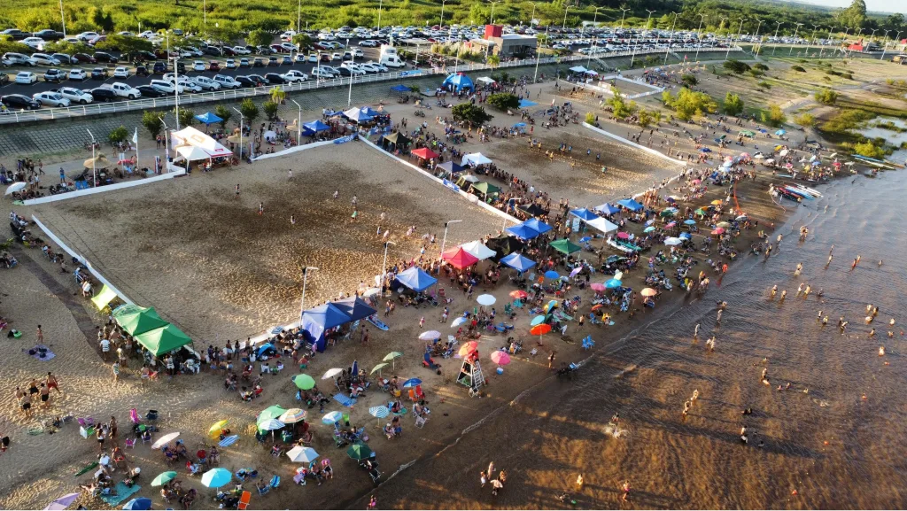 La Playa Olímpica vibró con el seven y el hockey en la Isla del Puerto