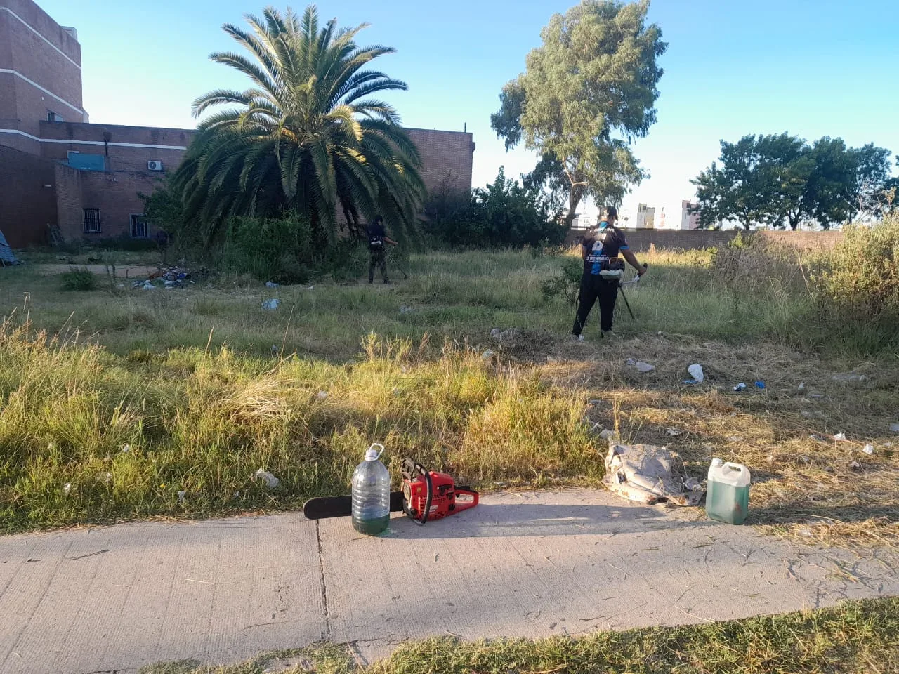 Concepción del Uruguay: el Municipio realizó operativos de limpieza en el Hospital Urquiza y la zona de Tránsito Pesado