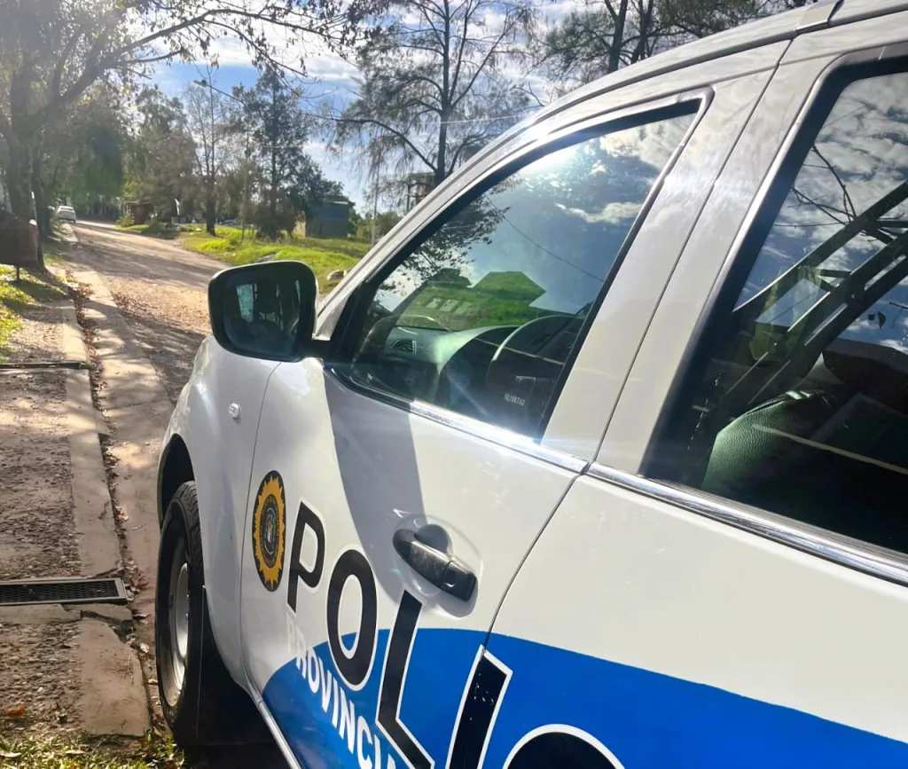 Detuvieron a un hombre por agredir a su pareja y amenazarla con un machete