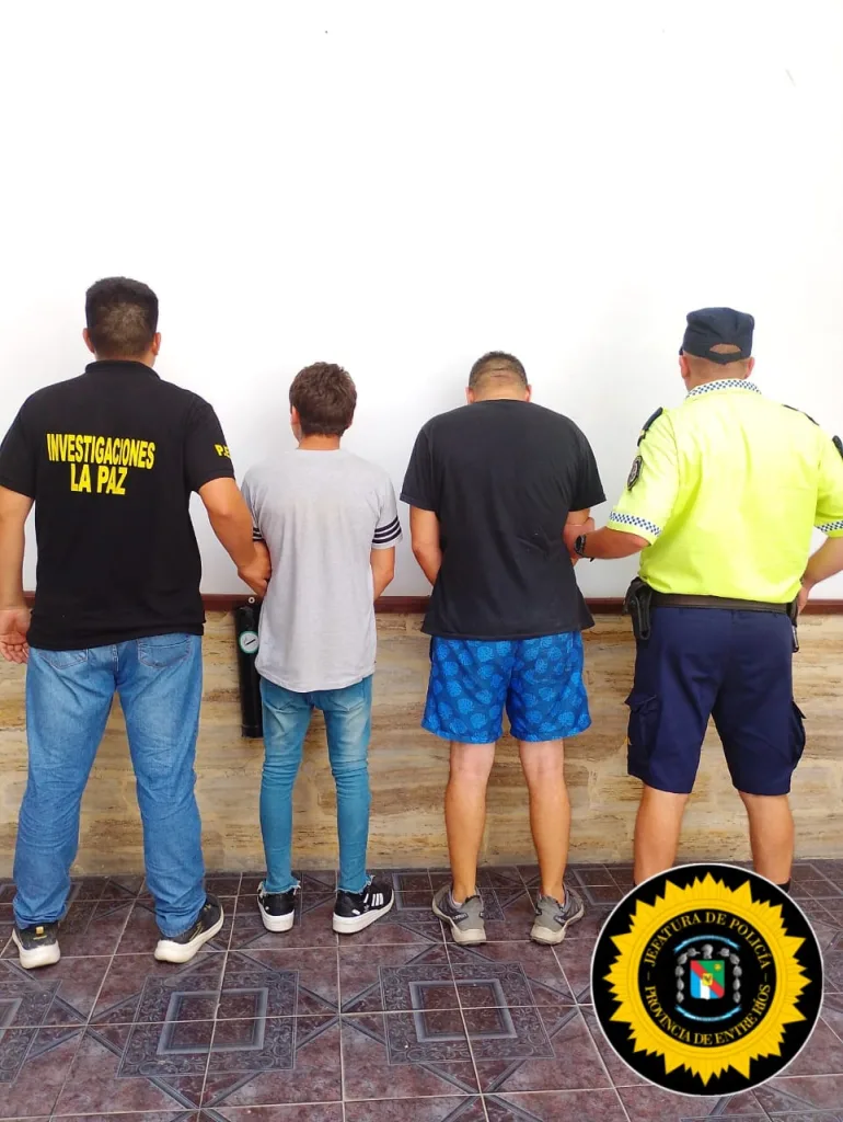 Engañaron a una jubilada con el “Cuento del Tío” y fueron detenidos tras un operativo cerrojo