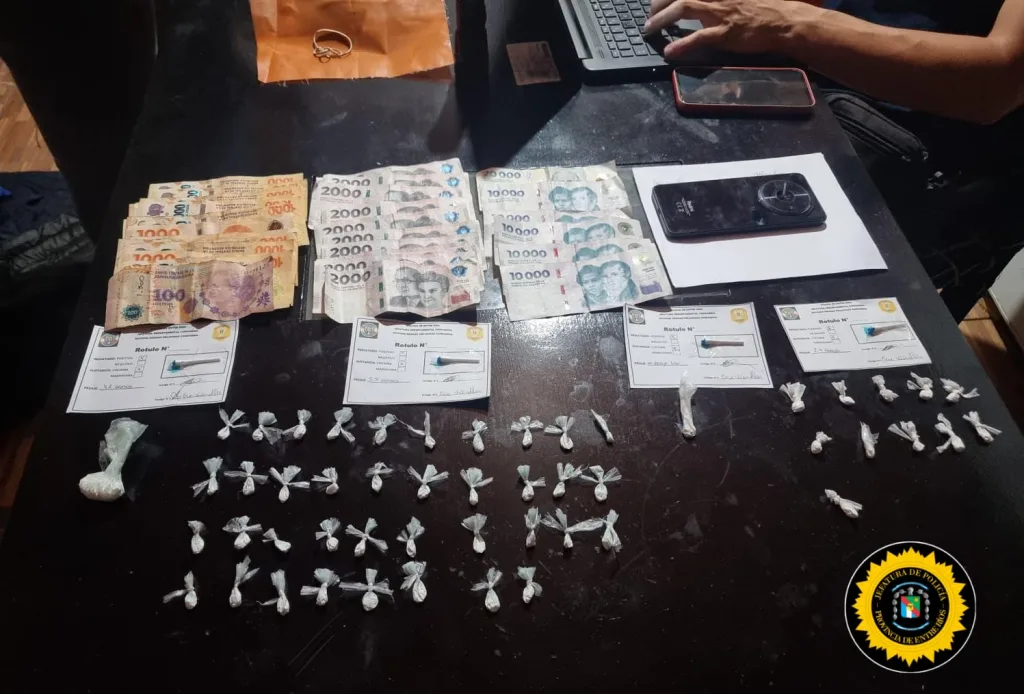 Cuatro allanamientos en Concordia: más de 50 dosis de cocaína y tres detenidos