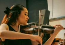 Joven violinista de Concepción del Uruguay se presentará como solista con una orquesta sinfónica en Buenos Aires