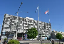 El 54 por ciento de los docentes no se adhirió al paro y asistió a trabajar