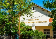 Por problemas edilicios, la Escuela N.º 92 no inició el ciclo lectivo: padres exigen respuestas urgentes