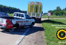 Choque entre un camión y una camioneta en la Autovía Artigas