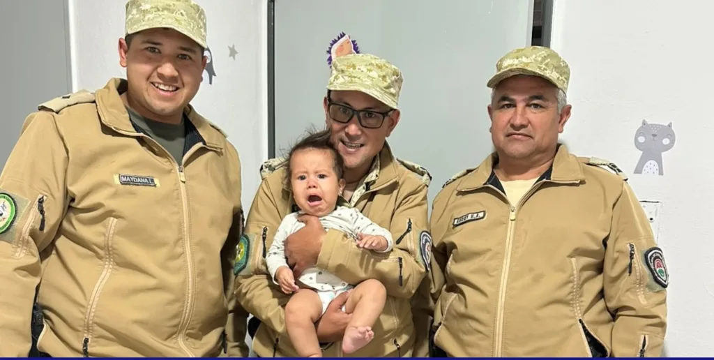 Policías realizaron maniobras de RCP y lograron salvar a una beba en Santa Elena