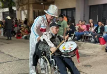 La alegría del Carnaval volvió para los Adultos Mayores