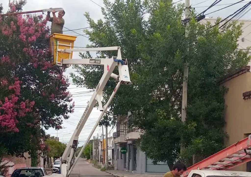 Con dos frentes, avanza el Plan de Recambio de Luminarias