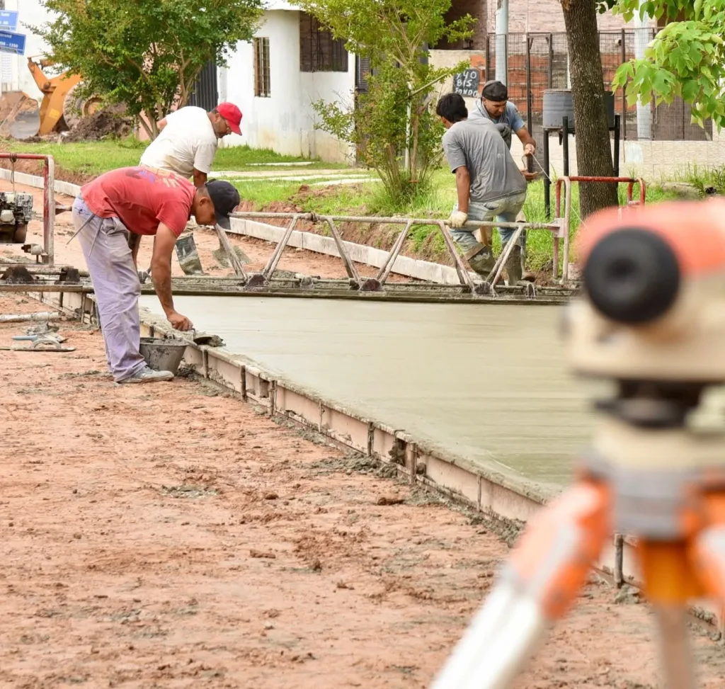 Pavimentarán 34 nuevas cuadras en barrios La Rural y Santa Rita
