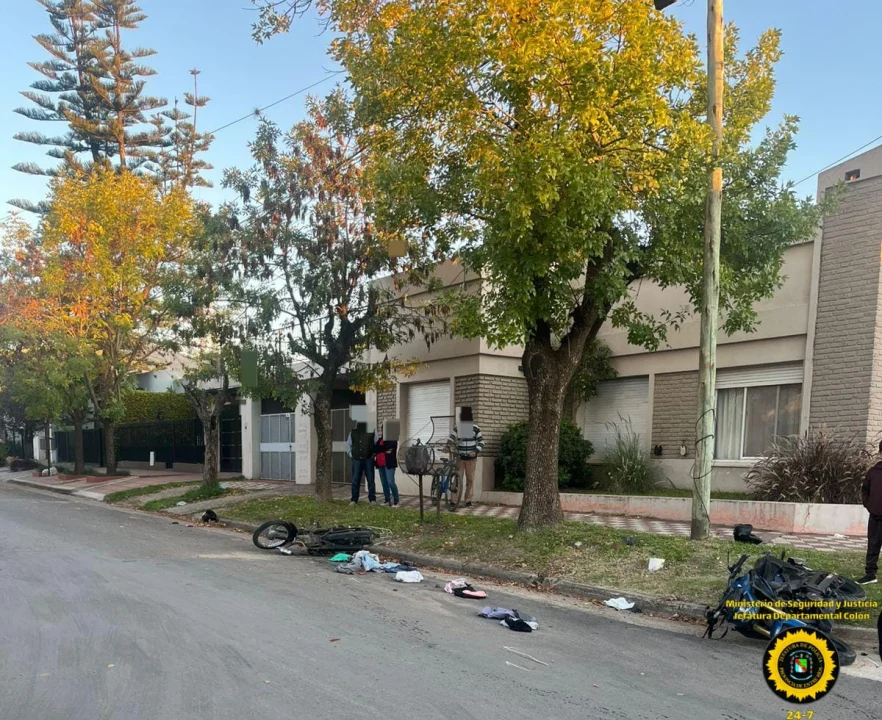 Choque entre motos en Colón: murió un hombre y otro está grave