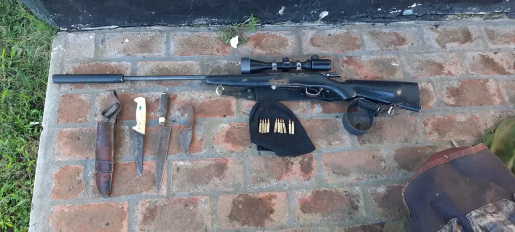 Lo sorprendieron armado en una reserva natural y terminó detenido