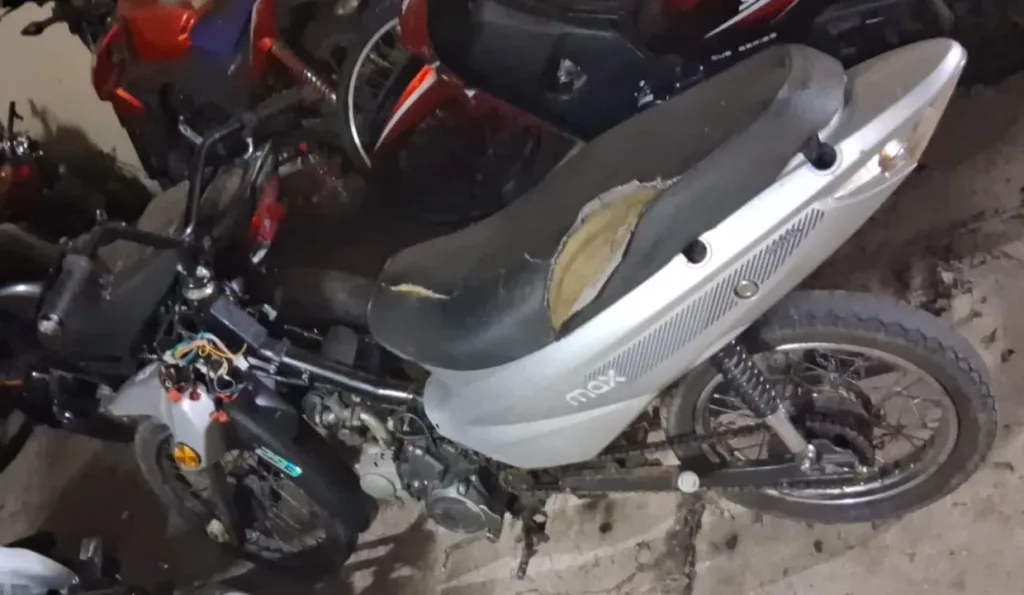 Lo frenaron en un control y llevaba cocaína: terminó detenido