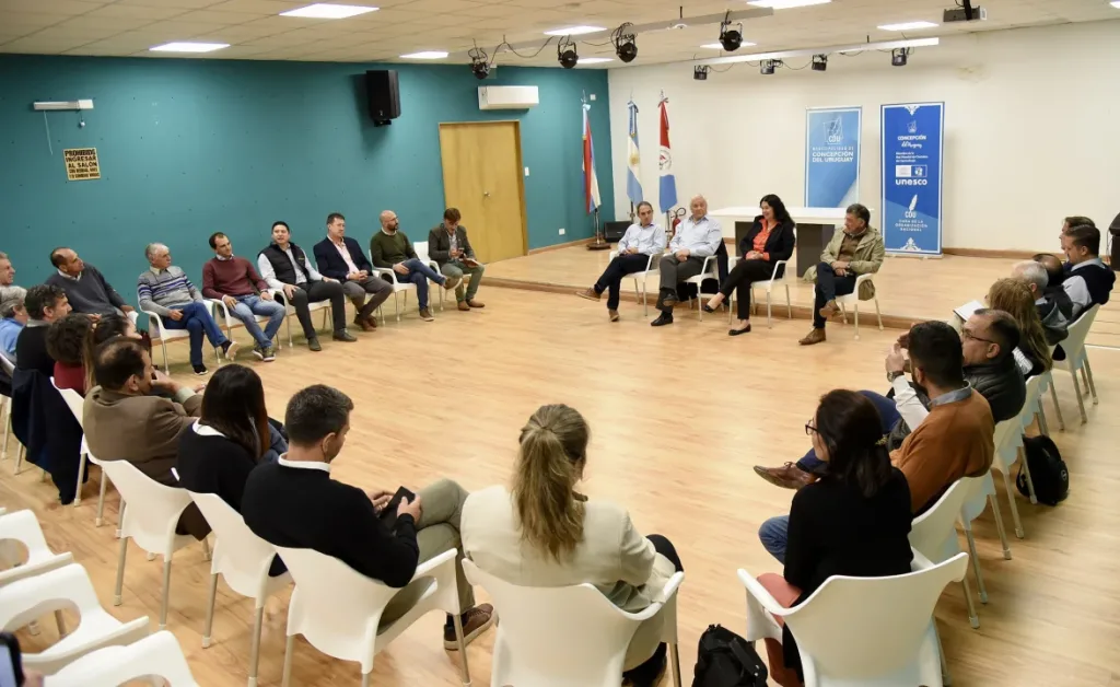 Lauritto se reunió con Intendentes y autoridades comunales del Departamento Uruguay