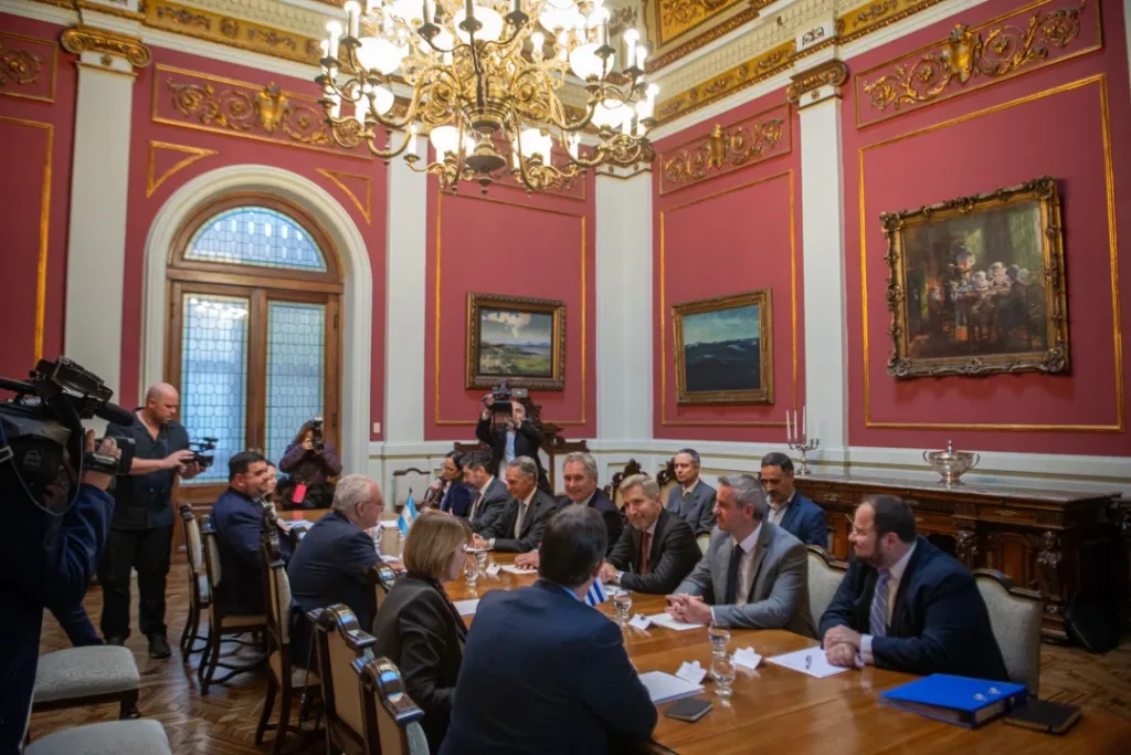 Avanzan las gestiones para analizar alternativas de localización de la planta de combustibles sintéticos en Paysandú