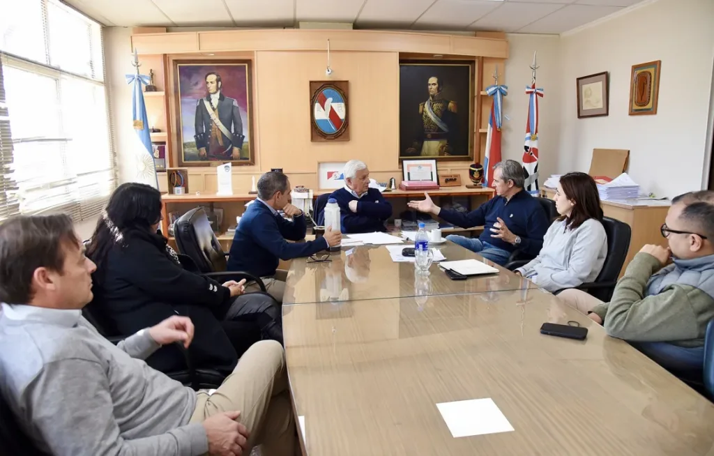 Bahl se reunió con Lauritto y destacó el esfuerzo del Municipio ante “la mayor demanda que tiene la gente”