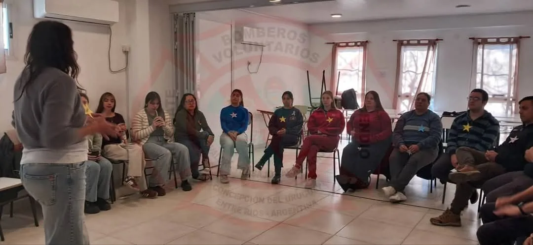 Bomberos realizaron el primer taller de salud mental destinado al cuerpo activo