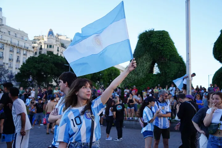 La pérdida del poder adquisitivo amenaza con apagar el fervor argentino rumbo al Mundial 2026