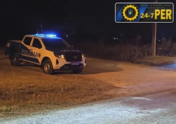 Dos jóvenes fueron detenidos tras incidentes y agresiones a policías en Strobel