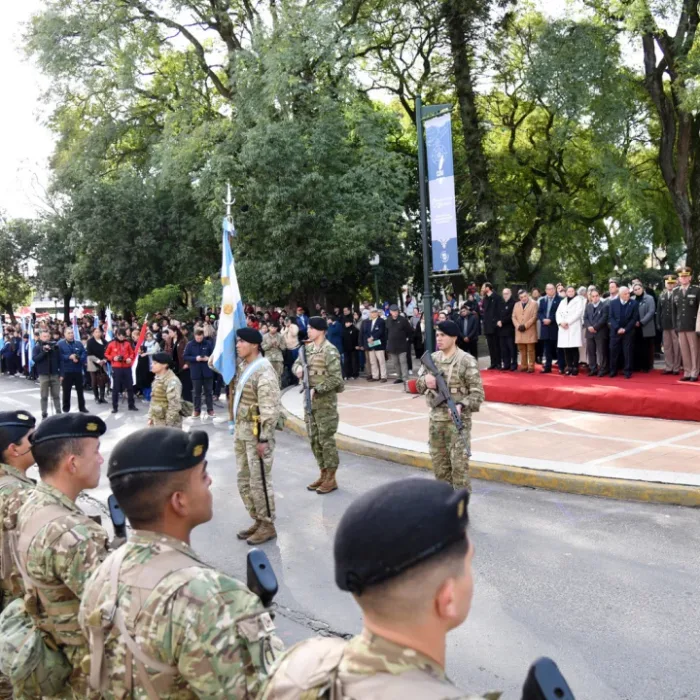 Acto bandera - plaza (4)