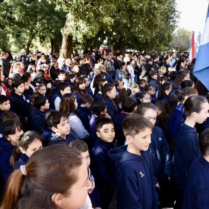 Acto bandera - plaza (7)