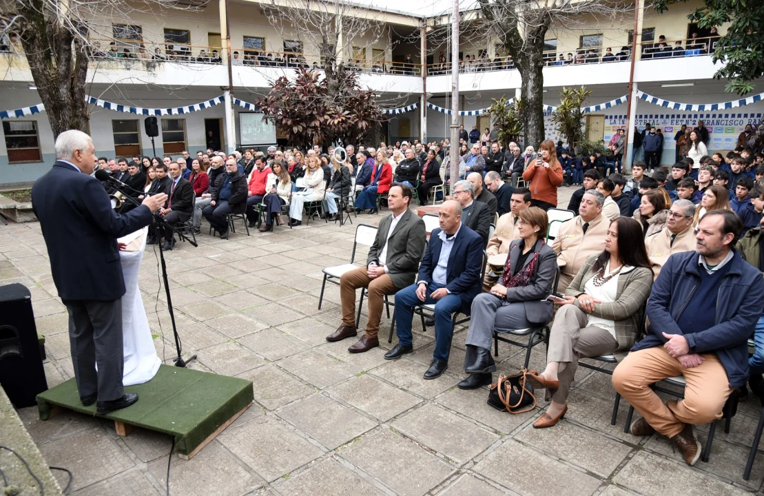 La EET N° 2 Francisco Ramírez celebró sus 90 años