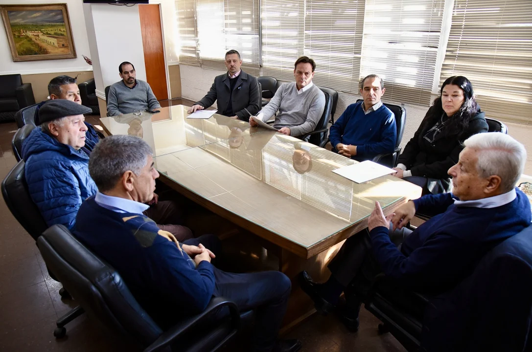 El Municipio entregó aportes a Policía, Bomberos y Hospital