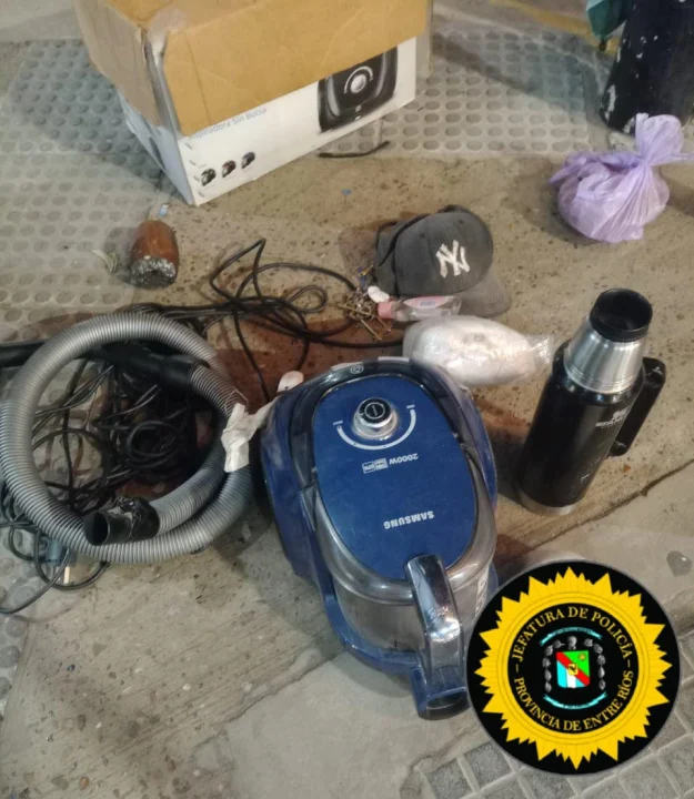 Aprehendieron a un menor que transportaba objetos cuya procedencia no pudo justificar
