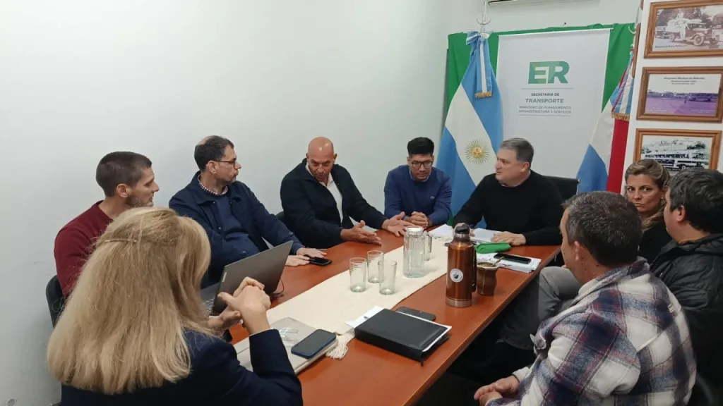Steren impulsa un sistema de transporte moderno e integrado para Entre Ríos