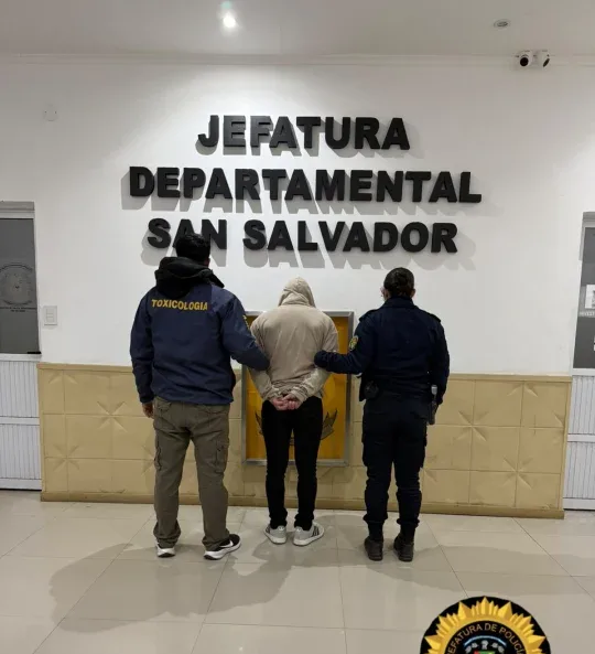 Un detenido y secuestro de cocaína tras un procedimiento policial en la vía pública
