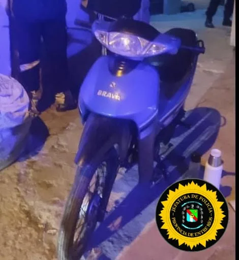 Recuperaron una moto robada y demoraron a dos menores en Concepción del Uruguay