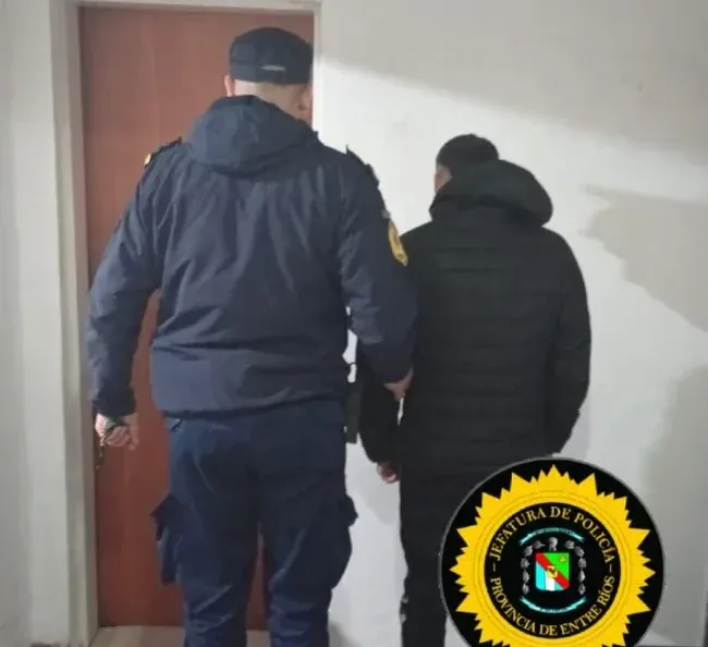 Escapó durante un allanamiento, pero terminó entregándose y fue detenido por una causa de violencia de género