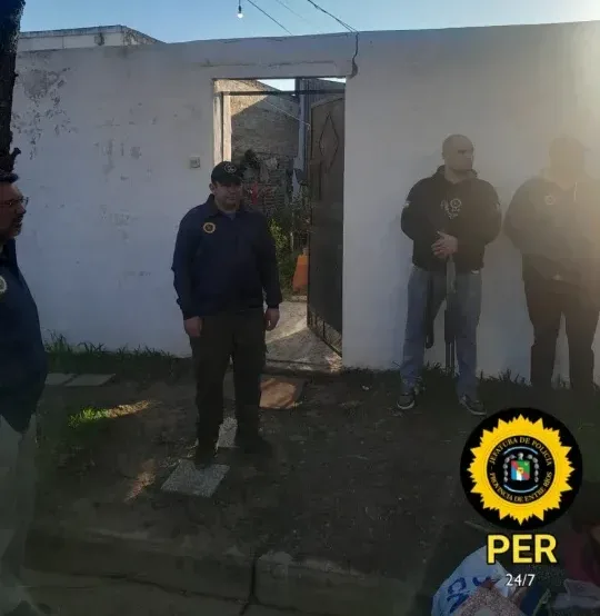 Allanamiento en Concordia por una causa de amenazas: secuestraron dos dispositivos de comunicación