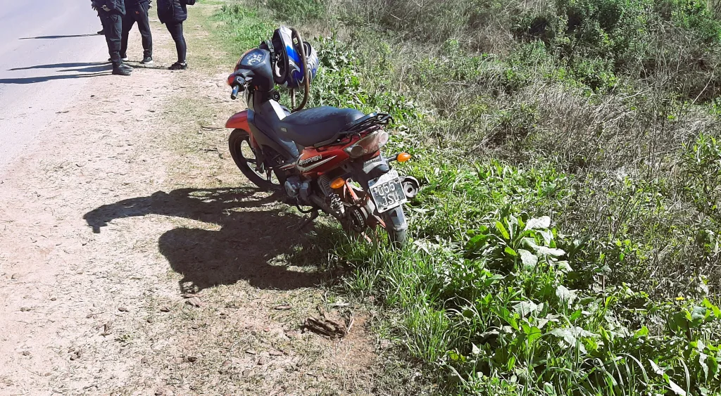 Una moto atropelló a una madre y a su hijo de 8 años en avenida Frondizzi: el niño sufrió lesiones graves
