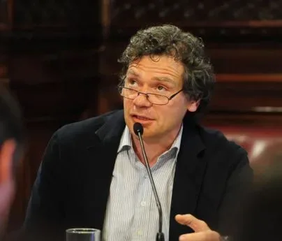 Roberto Gargarella cierra las Jornadas de Filosofía en Concepción del Uruguay