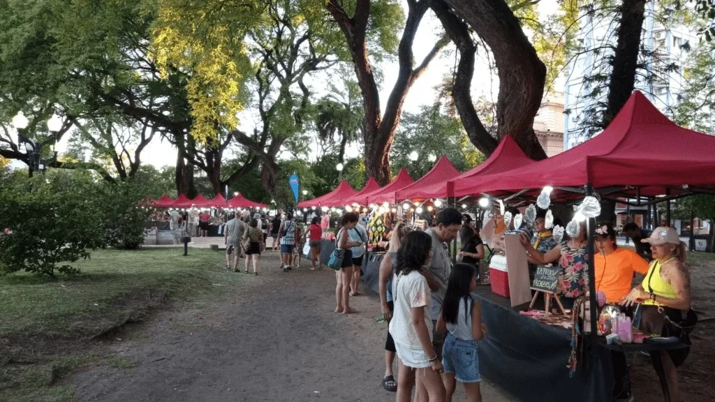 Concepción Emprende: mañana vuelve el Movimiento Emprendedor a la Plaza Ramírez