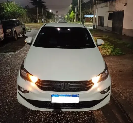 Allanamiento en Paraná por un robo investigado en Victoria: secuestraron un auto, celulares y otros elementos