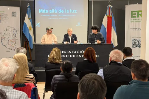 La astronomía acercó sus grandes interrogantes a la Casa de Entre Ríos