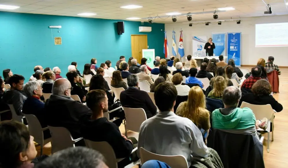 Entre filosofía y arte, Concepción del Uruguay volvió a poner el pensamiento en escena